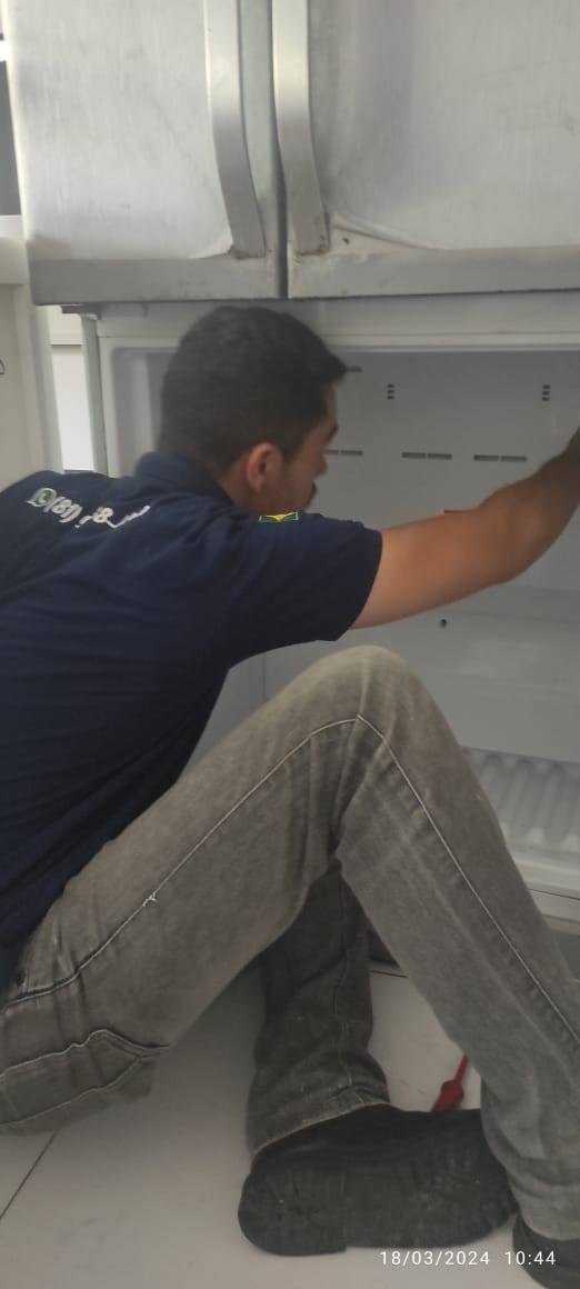 Carga de gás refrigerante em geladeira em Recife
